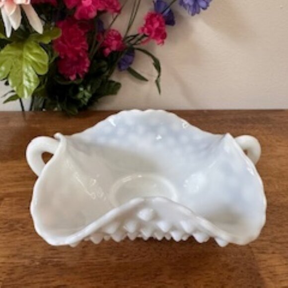 Fenton Hobnail Milk Glass Bowl Vintage White Ruffled‎ Double Handle Dish - Picture 2 of 5
